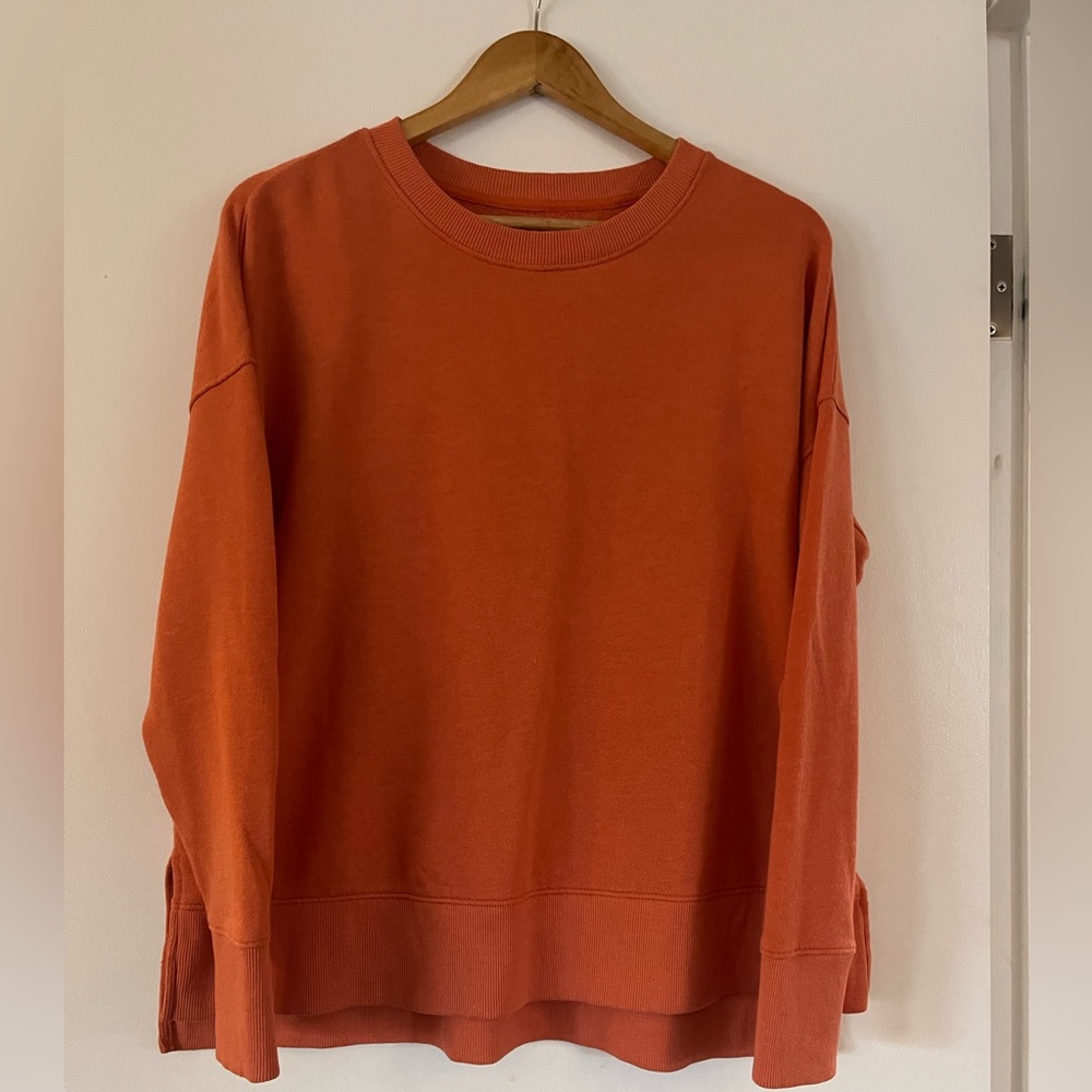 Time And Tru Women’s Orange Sweater Size Large